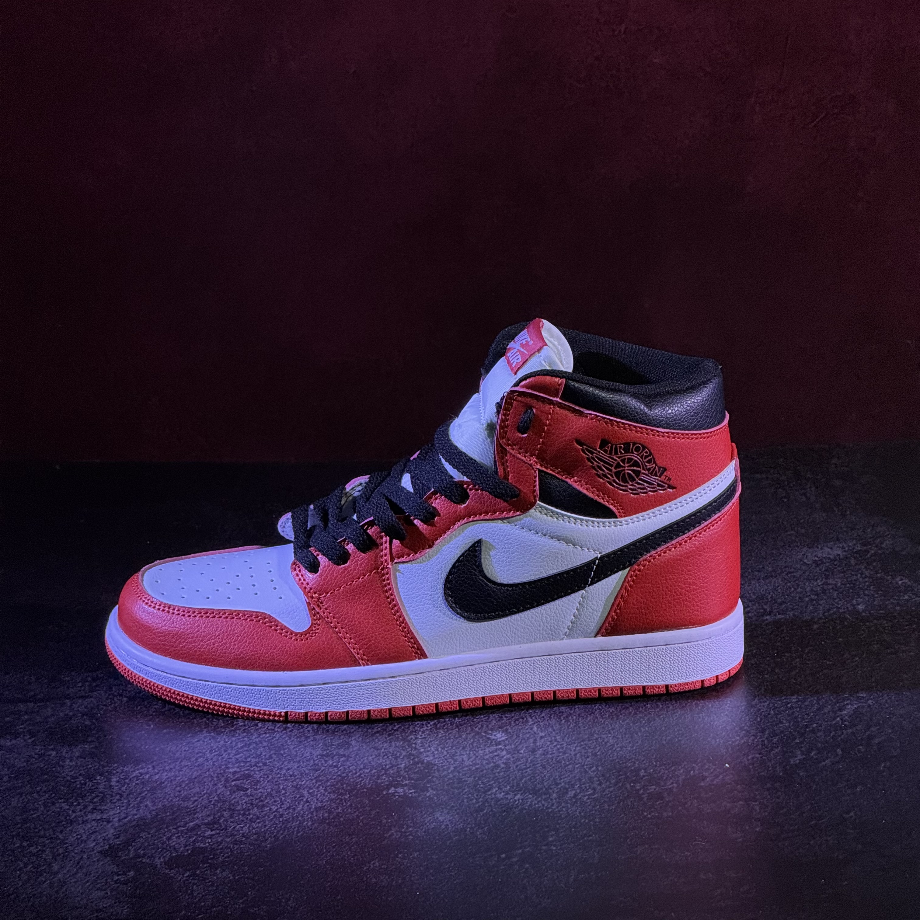 Jordan 1 Retro High Chicago 