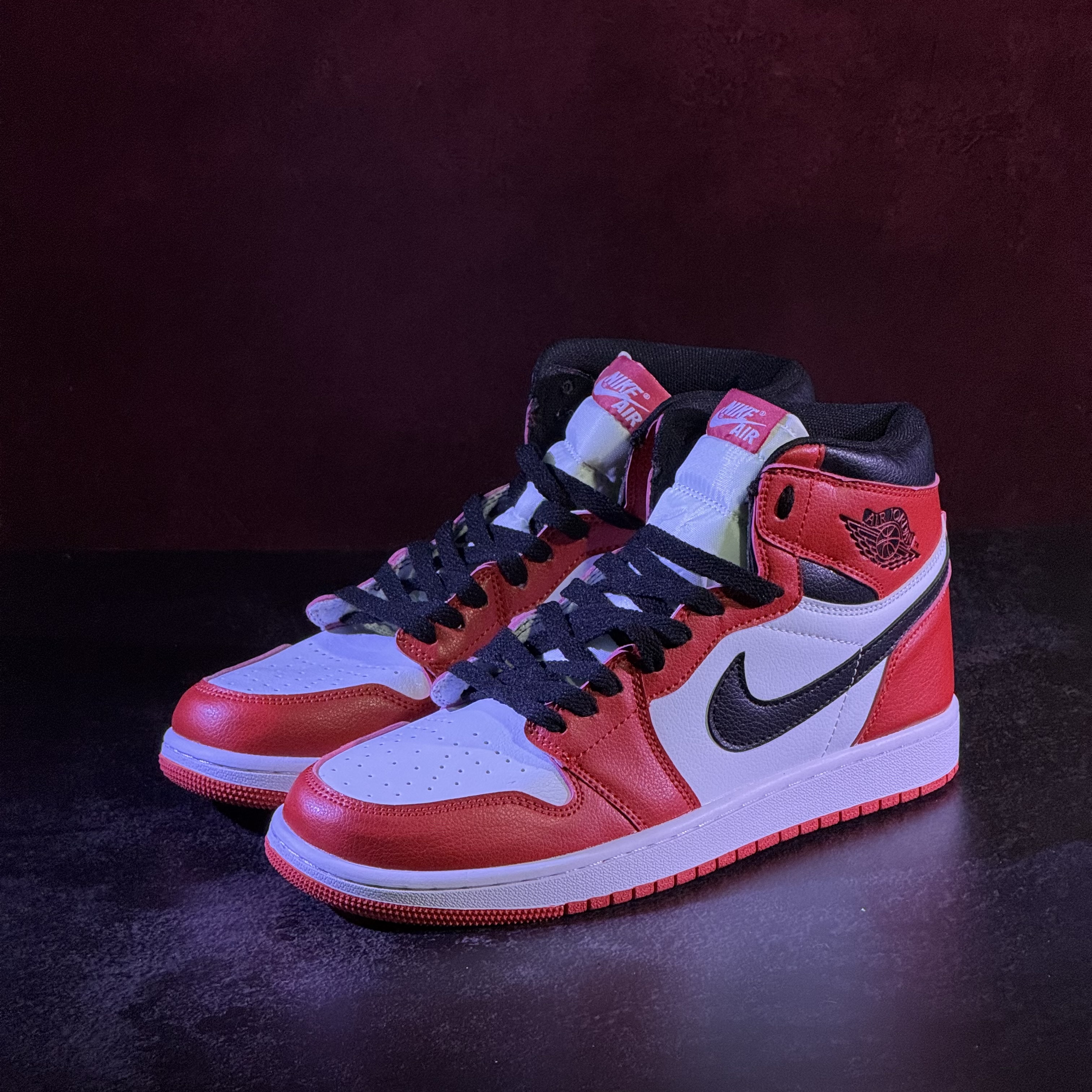 Jordan 1 Retro High Chicago 